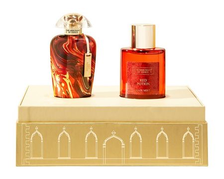 The Merchant of Venice Red Potion Set