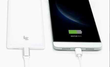 Универсальный внешний аккумулятор LeEco (LeTV) 10000 mAh ,(QC/2.0) USBx1 и Type-C пластик (White)