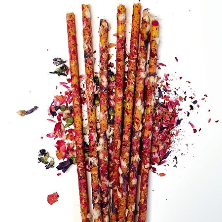 Свеча декоративная EZO Энергетические желтые свечи с цветами Вдохновение и действие 7 шт.