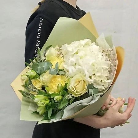 Букет живых цветов VORNIKOV BOUQUETS Букет цветов Прекрасное начало