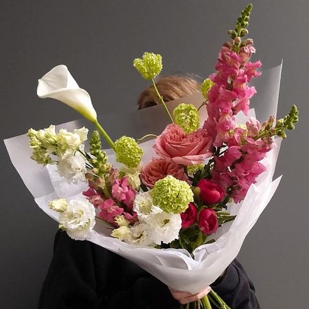 Букет живых цветов ИВА Сборный букет с пионами лоток вертикальный 3отд maxi plus для бумаг 240мм сетчатый сборный черн