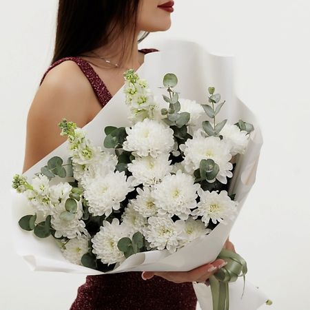 Букет живых цветов БУКЕТНАЯ ЛАВКА Лунный свет туган батыр и лунный ок