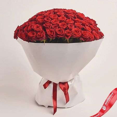 Букет живых цветов AZALIANOW ЦВЕТЫ. ПОДАРКИ. ДЕКОР Букет из 101 красной розы в белой упаковке