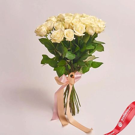 Букет живых цветов AZALIANOW ЦВЕТЫ. ПОДАРКИ. ДЕКОР Букет из 25 белой розы 40 см