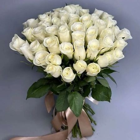 Букет живых цветов AZALIANOW ЦВЕТЫ. ПОДАРКИ. ДЕКОР Букет из 51 розы