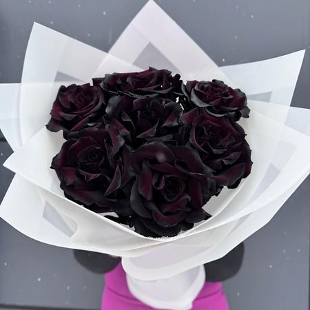 Букет живых цветов ДАРИ ЦВЕТЫ Букет из 7 черных французских роз