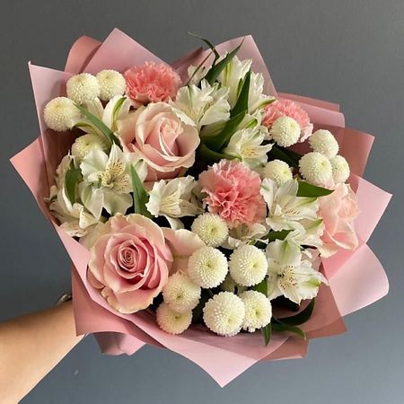 Букет живых цветов ДАРИ ЦВЕТЫ Букет бело-розовый