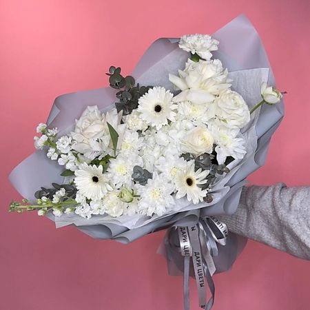 Букет живых цветов ДАРИ ЦВЕТЫ Букет «Нежное облако»