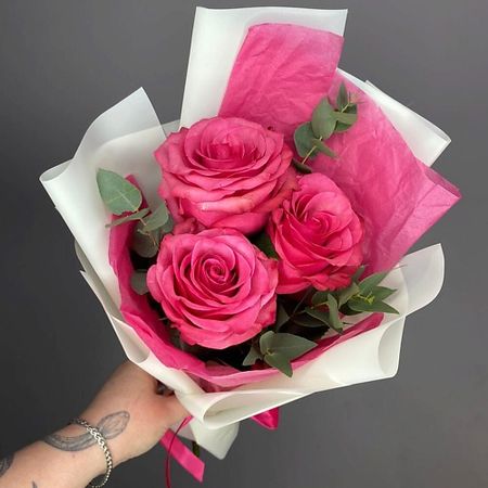 Букет живых цветов ДАРИ ЦВЕТЫ Букет Комплимент