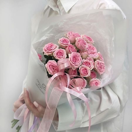 комнатное растение ТАЛИСМАН ФЛОРА Кустовые розовые розы в упаковке