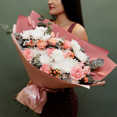 Букет живых цветов БУКЕТНАЯ ЛАВКА Бархатные мечты