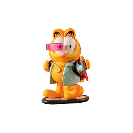 Мягкая игрушка POP MART Фигурка Garfield Future Fantasy Collection Confirmed - Hidden Style Time Traveler
