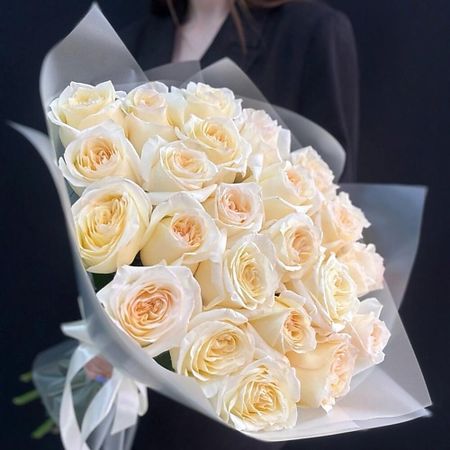 Букет живых цветов ДАМА ФЕЯ 25 ароматных роз Кандерлайт Эквадор александр дюма сын дама с камелиями