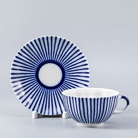 Набор посуды ИМПЕРАТОРСКИЙ ФАРФОРОВЫЙ ЗАВОД Чашка с блюдцем чайная 