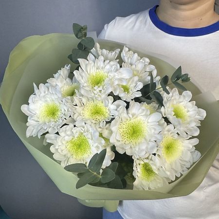 Букет живых цветов GLOW FLOWERS Букет из 3 кустовых хризантем и эвкалипта