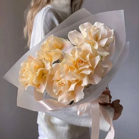 Букет живых цветов VERESK Нежный букет с французскими розами