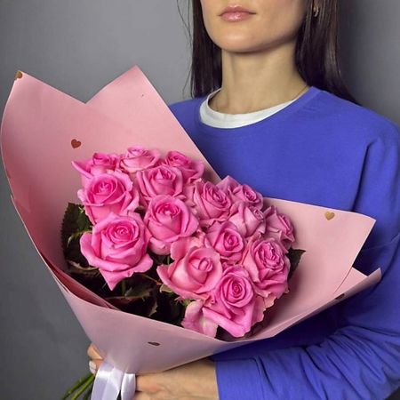 Букет живых цветов GLOW FLOWERS Яркий моно-букет из 15 малиновых роз