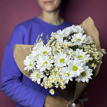 Букет живых цветов GLOW FLOWERS Букет из хризантем и танацентум