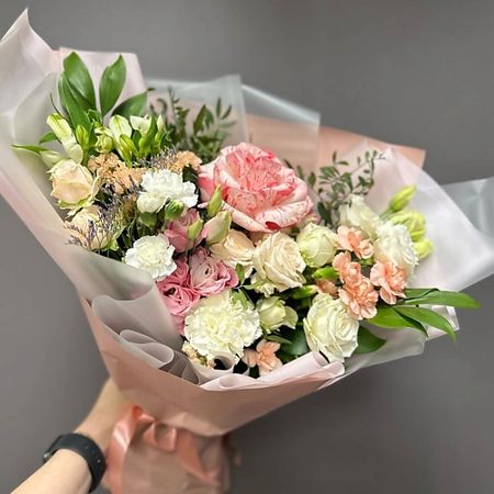 Букет живых цветов ARTISHOK Нежное кружево елена николаевна куликова iq прописи волшебное кружево