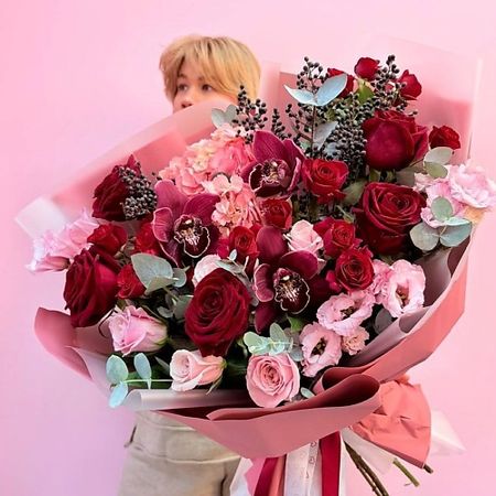 Букет живых цветов ЗАЦВЕТАЙ. ЦВЕТОЧНЫЙ БУТИК Премиум букет «Мелодия страсти»