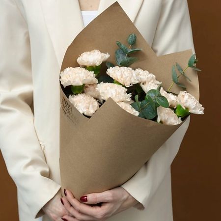 Букет живых цветов INNA FLOWERS САЛОН ЦВЕТОВ Банч из диантусов