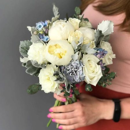 Букет живых цветов CVETAEVA TOMSK.RU Букет красных роз