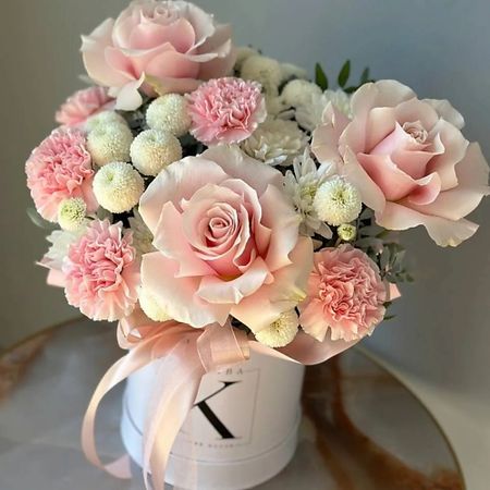 Букет живых цветов KLUMBA Нежный взгляд самхита арни махабхарата взгляд ребенка