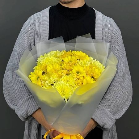 Букет живых цветов 4 СЕЗОНА Монобукет из 15 желтых кустовых хризантем