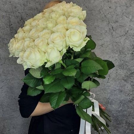 Букет живых цветов GLOW FLOWERS Букет из белых роз