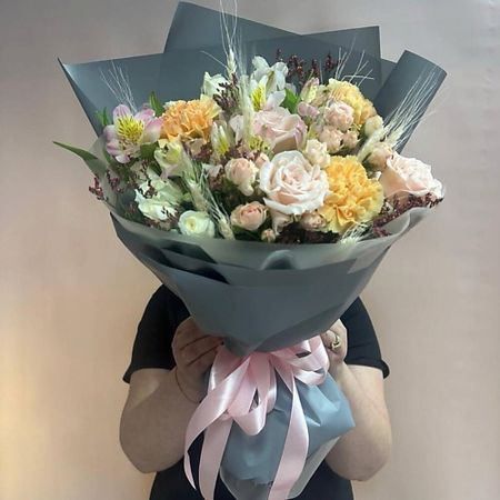 Букет живых цветов КЛУМБА Нежный татьяна ю серганова с нежный маг для беглянки