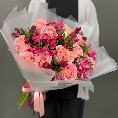 Букет живых цветов 4 СЕЗОНА Дуобукет из роз и альстромерий