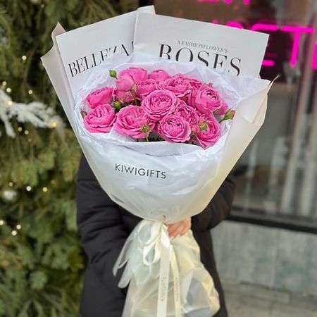 Букет живых цветов KIWIGIFTS Букет цветов живые Розы кустовые