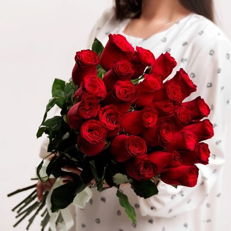 Букет живых цветов БУКЕТНАЯ ЛАВКА 25 красных роз алексей анатольевич березин 7 красных линий