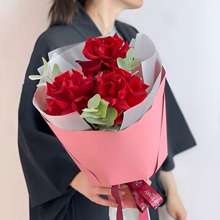 Букет живых цветов MARIMAY Букет с красными розами