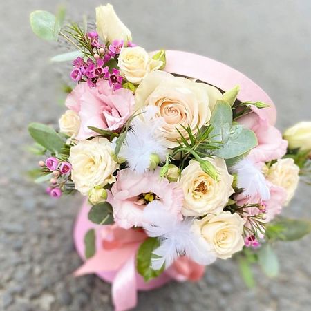 Букет живых цветов FLOWERTVER Композиция в коробочке