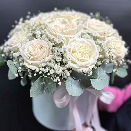 Букет живых цветов FLOWERTVER Цветы в коробке