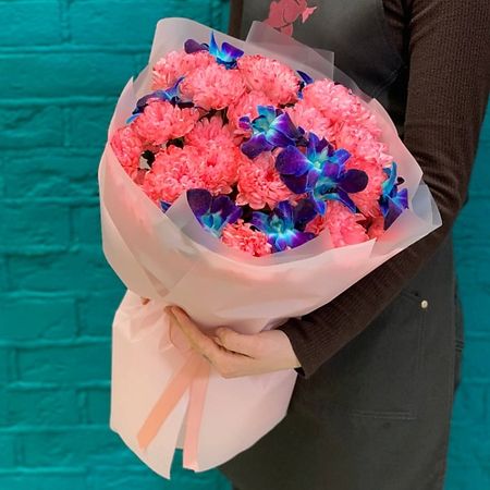 Букет живых цветов ЦВЕТЫ МИШКИ Букет из хризантемы и орхидеи