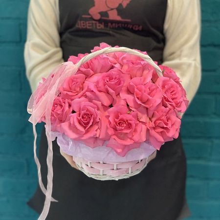Букет живых цветов ЦВЕТЫ МИШКИ Корзина (композиция) из 25 французских роз
