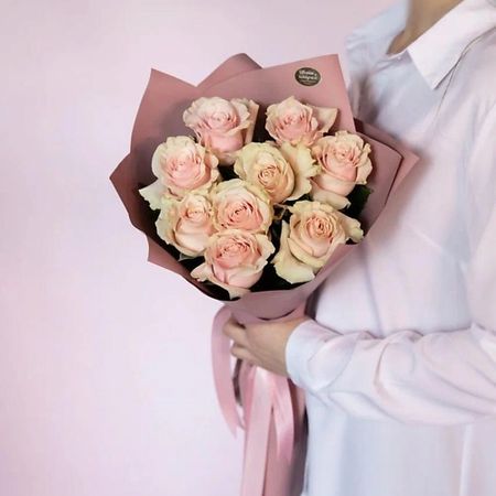 Букет живых цветов ЦВЕТЫ И ШТУЧКИ Букет из 9 розовых роз Премиум для опытов и экспериментов master iq² горячие штучки 8001