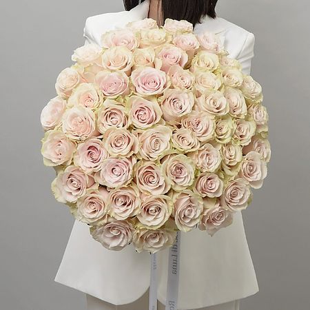 Букет живых цветов ROSA DI LUNA 51 эквадорская Роза Пинк мондиаль