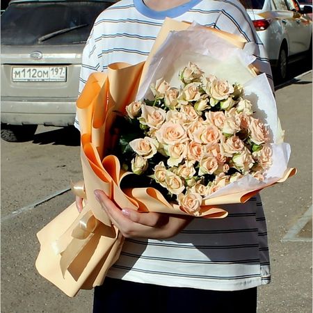 Букет живых цветов FLORISTIK ЦВЕТОЧНАЯ СТУДИЯ Букет из кустовой розы