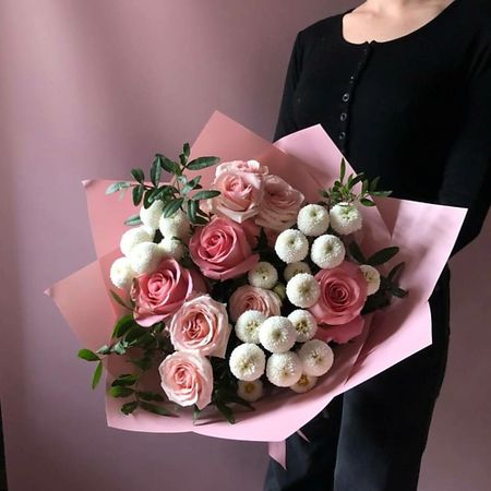 Букет живых цветов ЦВЕТЫ И ШТУЧКИ Букет Цветущие миры ольга гартвиновна баумгертнер колдовская компания кн 1 миры закатных магов