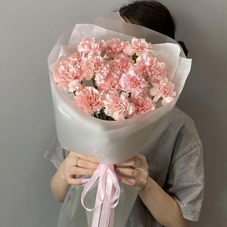 Букет живых цветов VLSHBN FLOWERS STATE Монобукет из нежно-розовых диантусов