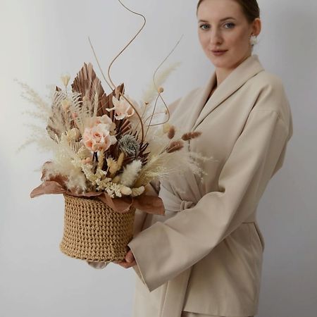 Букет из сухоцветов VLSHBN FLOWERS STATE Композиция из сухоцветов со стабилизированной розой