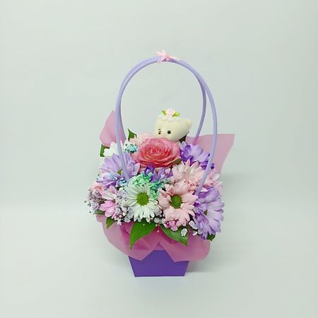 Букет живых цветов ЗЕФИРКО Композиция из розы, хризантемы и гипсофилы Цветы в сумочке с игрушкой 3